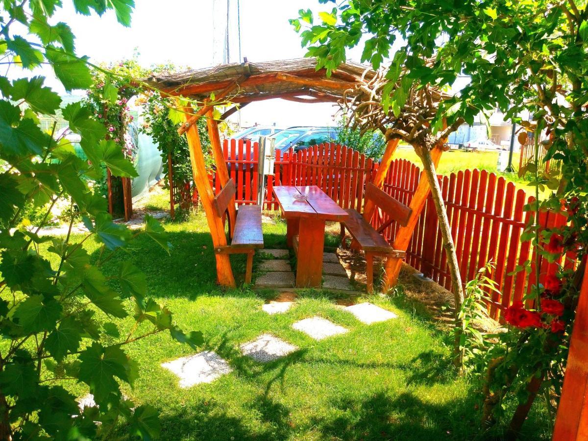Teo Guest Rooms Băile Felix Zewnętrze zdjęcie
